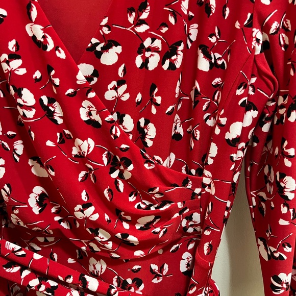 Lauren Ralph Lauren Red Floral Faux Wrap Jersey Dress Size 12 - Picture 5 of 15